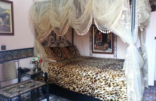 Gueliz Hotel | Moroccan House
