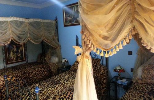 Gueliz Hotel | Moroccan House