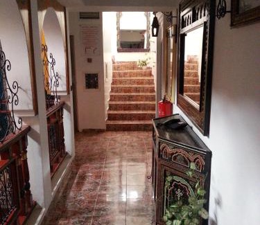 Gueliz Hotel | Moroccan House
