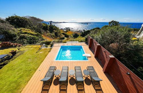 Miura Villa | Moroisoso モロイソソウ 大型温水プール付 高級貸切ヴィラ BBQ＆プライベートビーチ