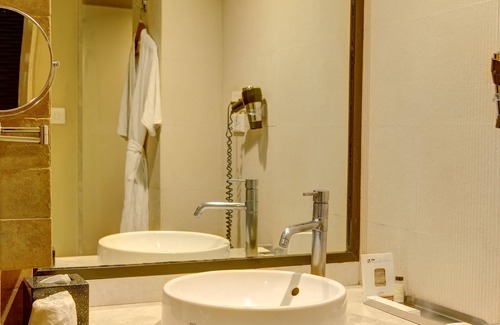 Sector 18 Hotel | Mosaic Original, Noida