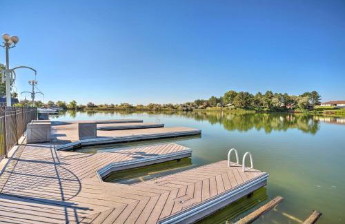 Moses Lake House | Moses Lake Retreat with Salt Water Hot Tub!