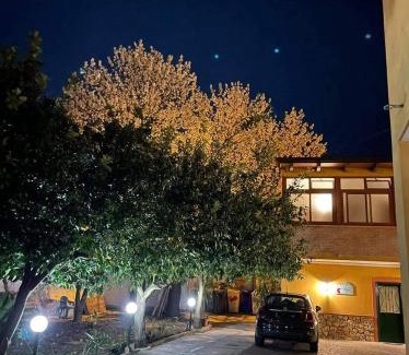 Sant'Egidio del Monte Albino House | Motel Luna Rossa
