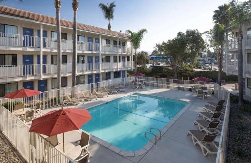 Carpinteria Hotel | Motel 6-Carpinteria, CA - Santa Barbara - North