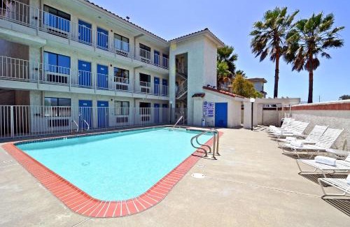 Fairfield Hotel | Motel 6-Fairfield, CA - Napa Valley