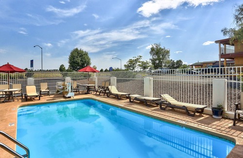 Flagstaff Hotel | Motel 6 Flagstaff, AZ - East