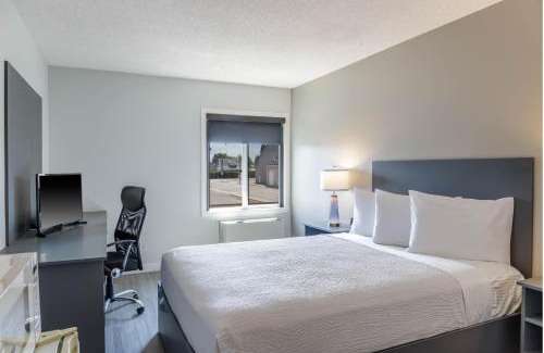 Merritt Hotel | Motel 6 Merritt, BC