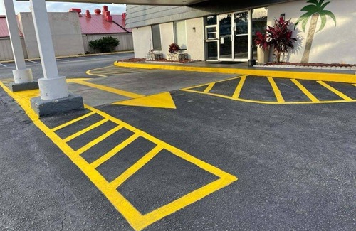 New Port Richey Hotel | Motel 6 New Port Richey, FL