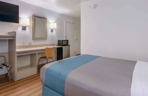 Roswell Hotel | Motel 6 Roswell, NM