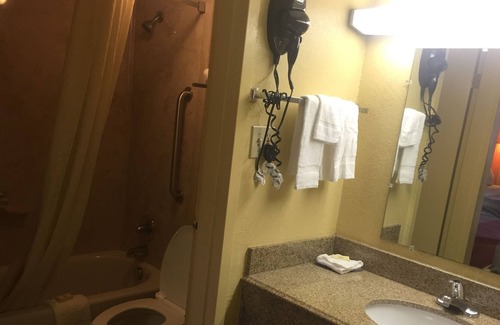 North San Antonio - SAT Hotel | Motel 6 San Antonio, TX - I-10 West