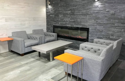 Savannah Hotel | Motel 6 Savannah, GA - Midtown
