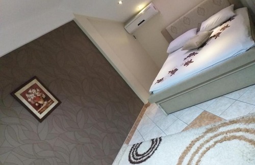 Dvorovi Hotel | Motel Braća Lazić