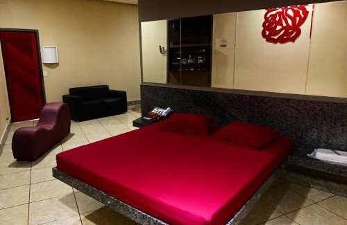 Joaquim Tavora Hotel | Motel Emoções (Adults Only)