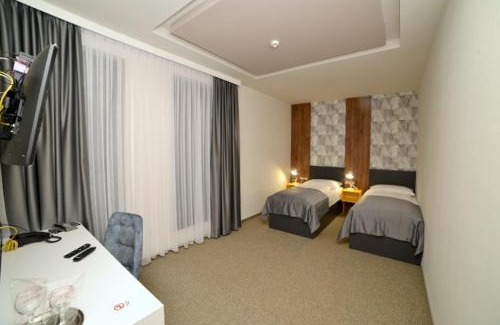 Buzim Hotel | Motel Kov-grad