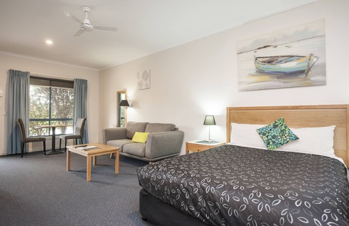 Inverloch Hotel | Motel on A'beckett