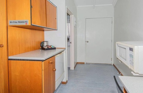 Whangarei Hotel | Motel Six