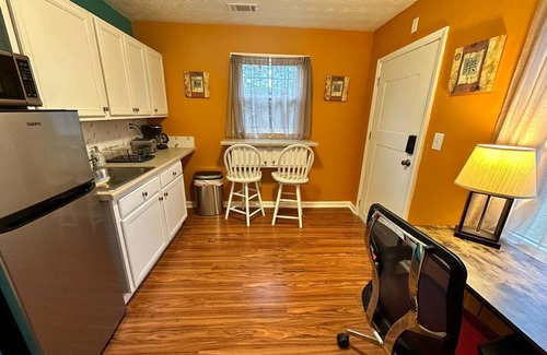 Riverdale Apartment | Mother Earth's Heal Inn 1-bedroom apartment in fabulous Riverdale with WiFi, AC
