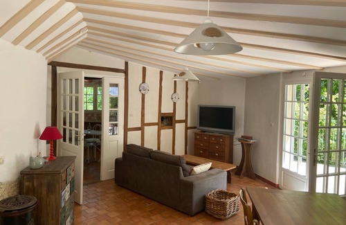 Margueron House | Moulin à Vent, Proche Golf, vue sur les Vignes, Piscine