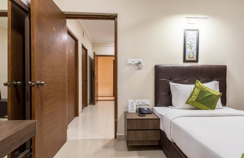 West Saidapet Hotel | Mount Kailash Suites