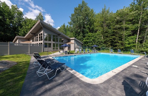 West Dover Hotel | Mount Snow Lodging