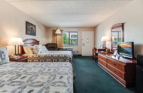 Pigeon Forge Hotel | Mountain Breeze Motel