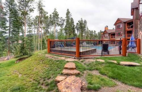 Warrior's Mark House | Mountain Breeze