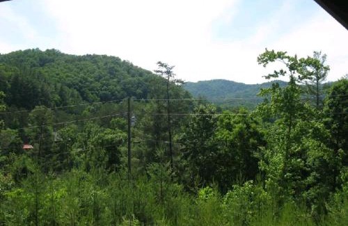 Caton House | Mountain Breeze