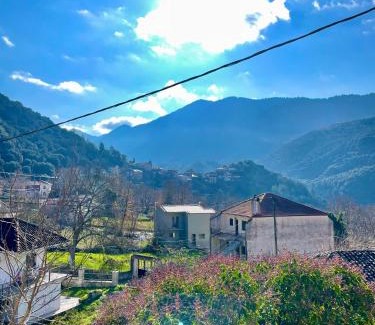 Planiteron Apartment | Mountain Hotels "Achais"