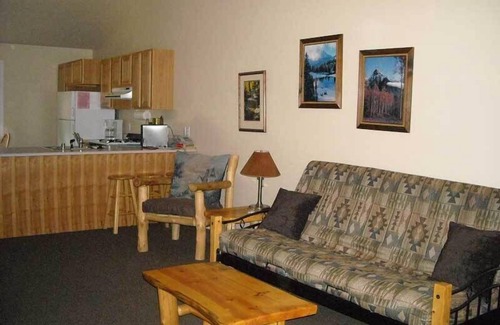 Pagosa Springs Hotel | Mountain Landing Suites & RV Park