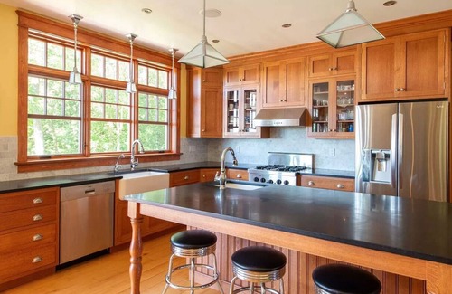 Copake Falls House | Mountain Luxury Retreat-Amazing Views/Saltwater Pool/Family Friendly/Berkshires