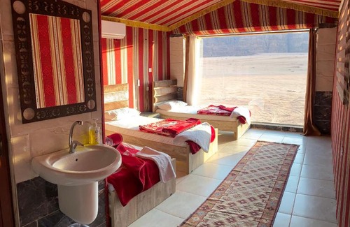 Wadi Rum Hotel | Mountain Magic Camp Wadi Rum