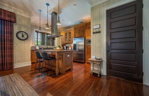Mill Spring House | Mountain Meadow Villa | Your Ultimate Mountain Getaway with a Hole-in-One View!
