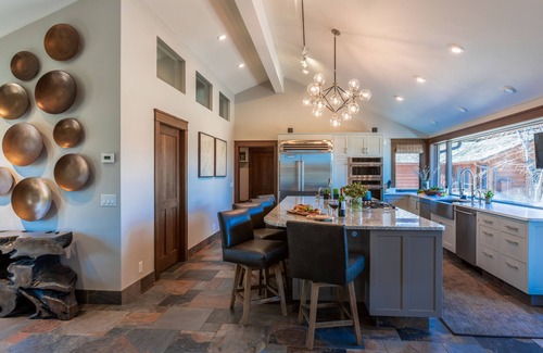 Jackson Hole House | | Mountain Modern Oasis w/Teton Views, Guest House