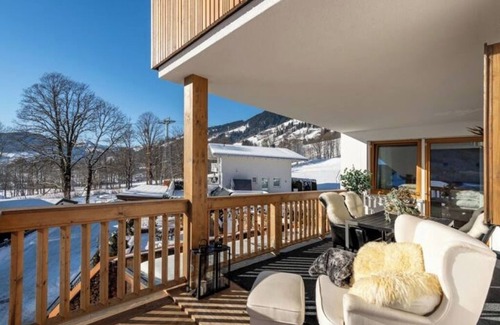 Moosen Apartment | Mountain panorama SKI IN - SKI OUT