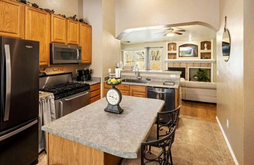 Ponderosa Trails House | Mountain Retreat w/Foosball/Game Table + Fireplace!