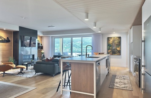 Mont-Tremblant Condo | ❤️ Mountain View and Lake access - Mont-Tremblant