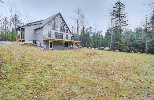 Sunday River Area House | Mountain-View Bethel Cabin Game Room and Deck