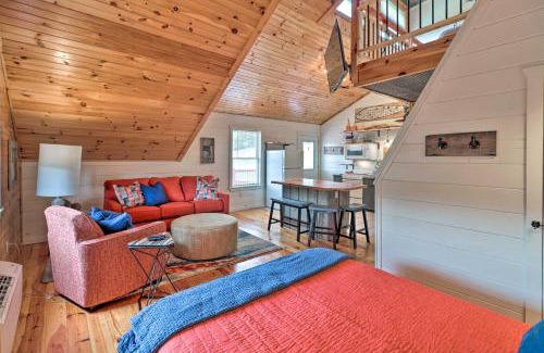 Mountain View Apartment | Mountain View Escape - 1 Mile to White River!
