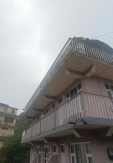 McLeod Ganj Hotel | Mountain view guesthouse