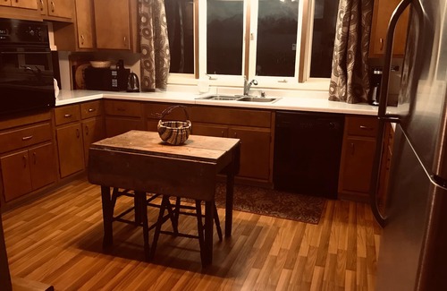 Wilmington House | Mountain View Retreat - Close to all year round activities