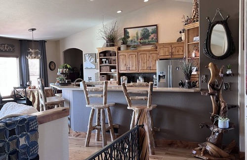 Milliken House | Mountain View Spacious Ranch Home AMAZING VIEW