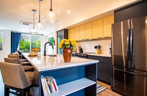 Hailey Condo | Mountain View Villa - Lux 3BD w/Roof Terrace - Downtown Hailey