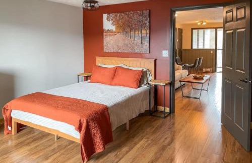 Caton House | Mountain Views at Dolly's Castle Unit 7
