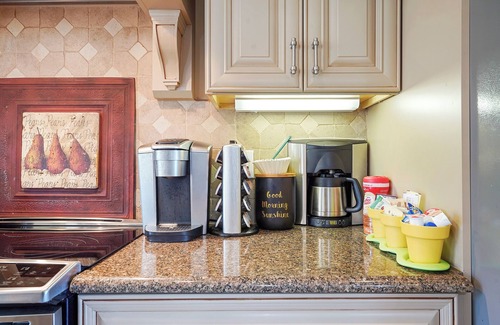 Foothills South House | Mountain Views, Backyard Trail Access, 3 King Beds