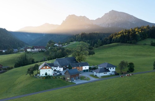 Spital am Pyhrn Apartment | Mountain Worlds - Farmhouse