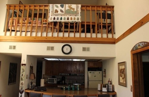 Frisco Condo | Mountainside Condo—2 bedrooms + loft, 2 baths. Ski 4 resorts nearby!