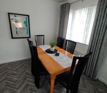 Dungiven House | Mountainview Cottage