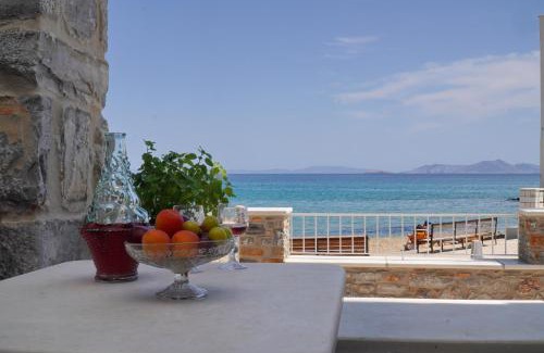 Moutsouna House | Moutsouna Beach