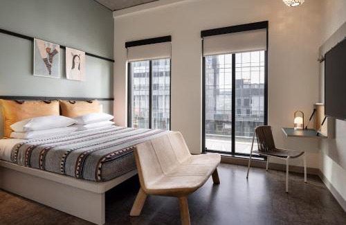 Downtown Portland Hotel | Moxy Portland Downtown