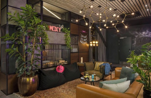York Hotel | Moxy York